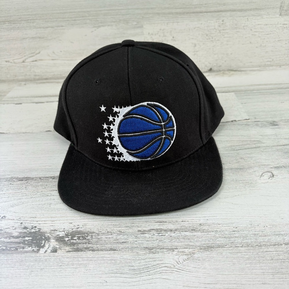 Mitchell & Ness Men’s One Size Snap Adjustable Orlando Magic Ball Cap